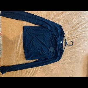 Alphalete athletics ultra soft longsleeve keyhole top